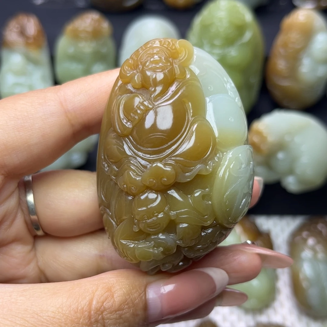 未镶嵌和田玉把件