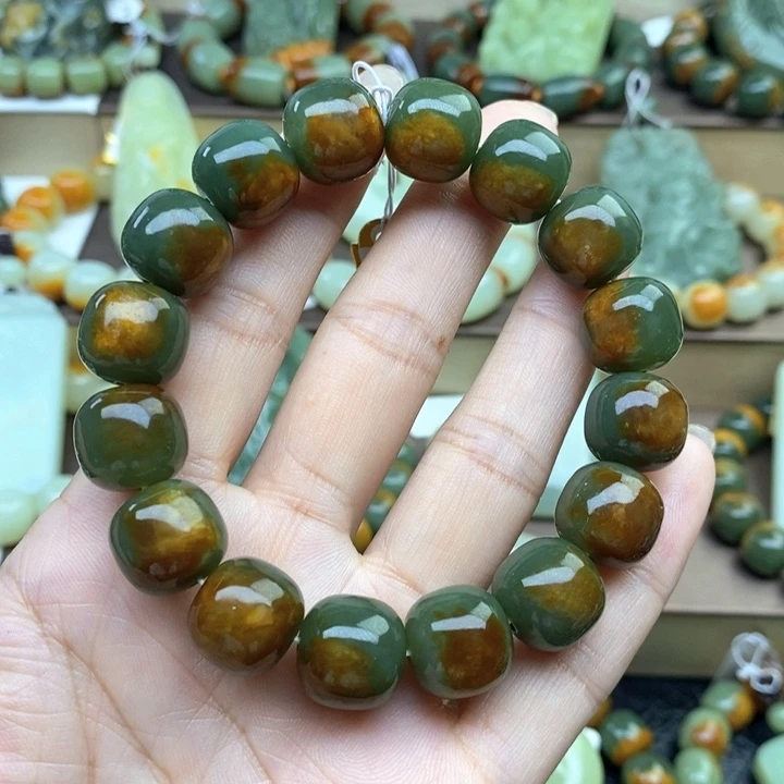 手串未镶嵌透闪石质玉华**统