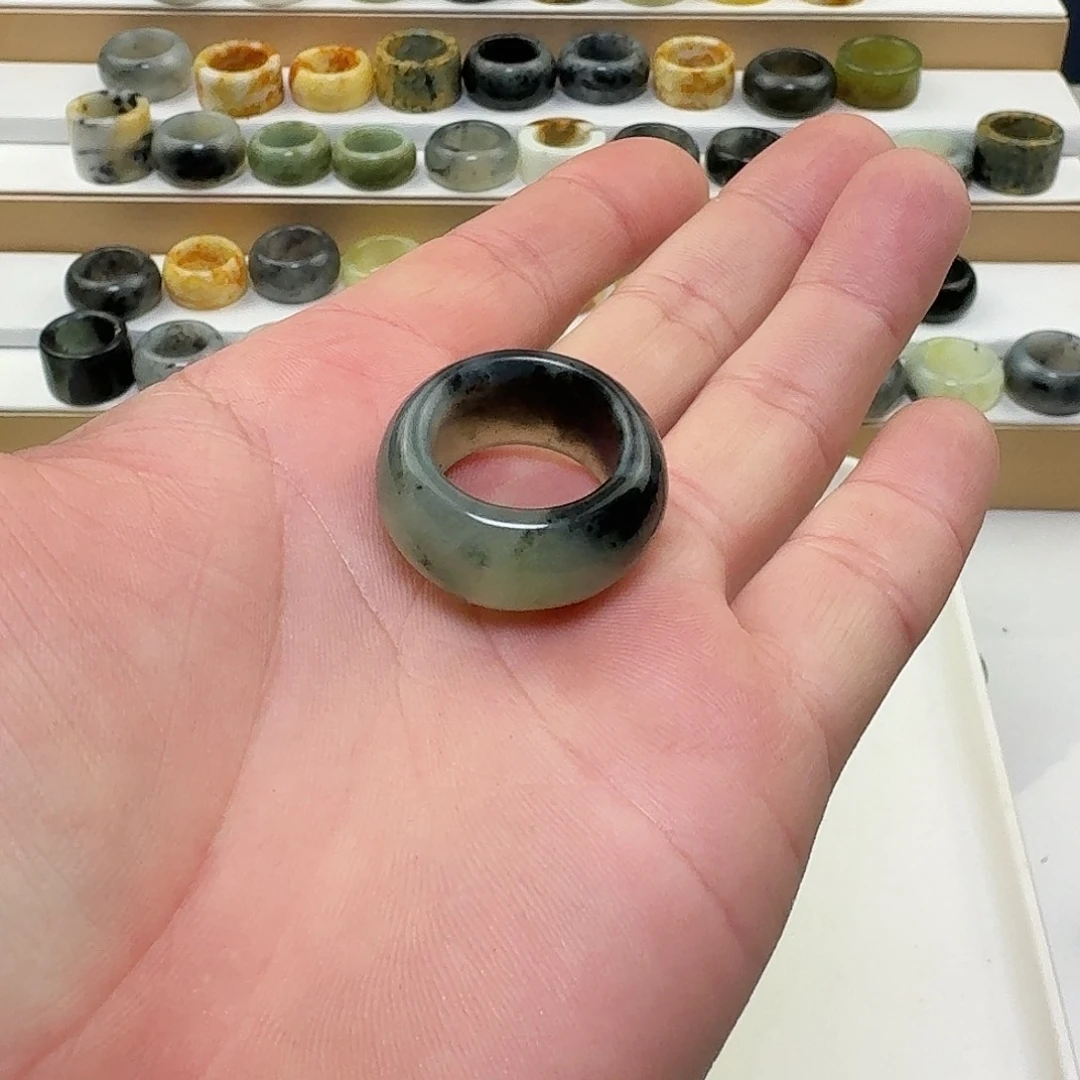 玉***眯蛇纹石玉未镶嵌戒指19.1内径