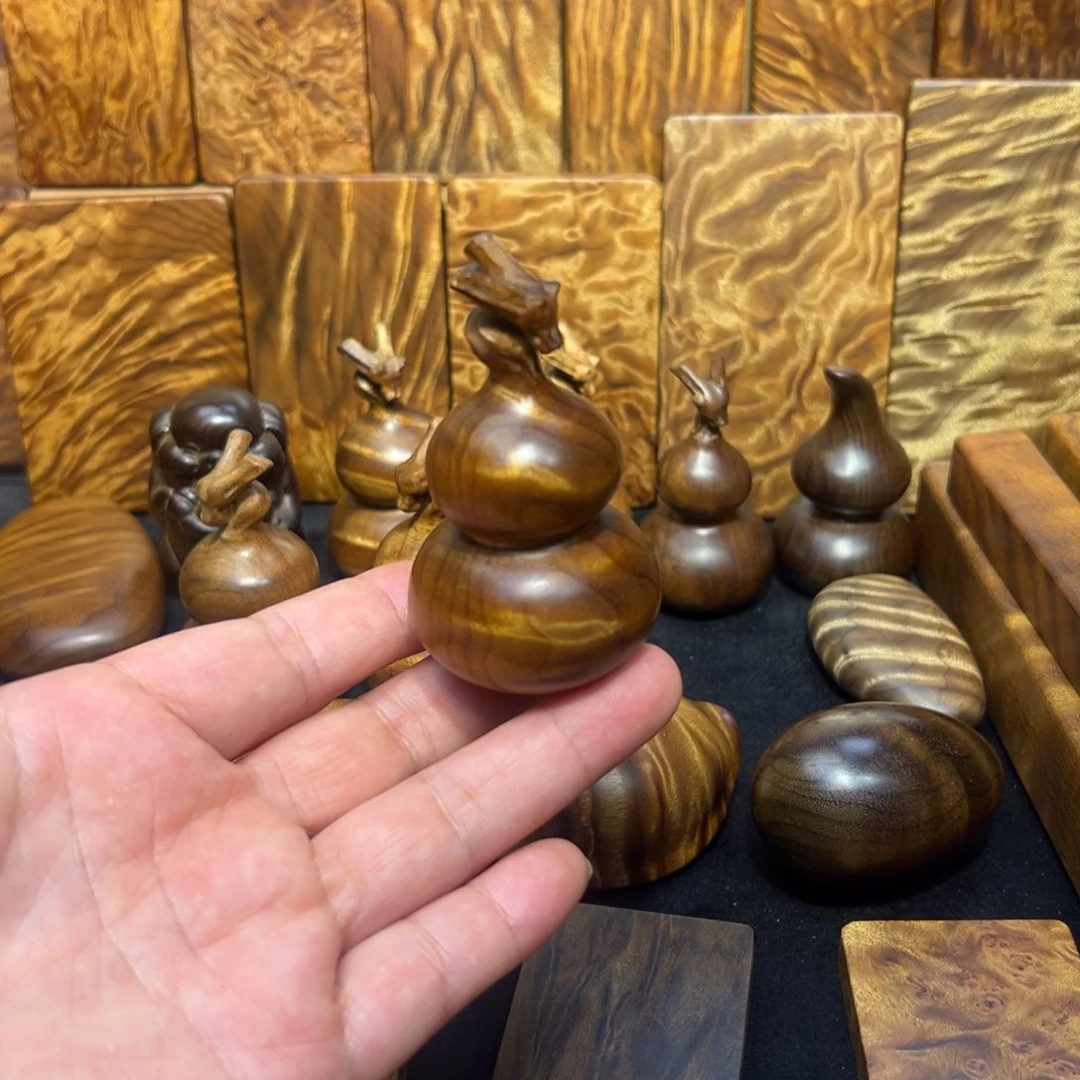 金***逸金丝楠小叶桢楠葫芦