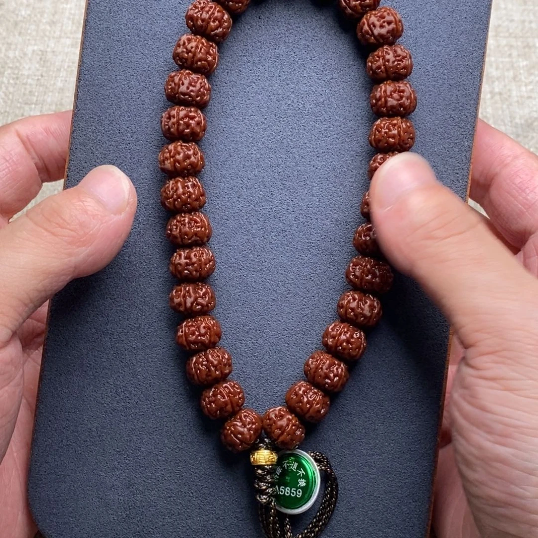 *****吊坠金刚菩提老树