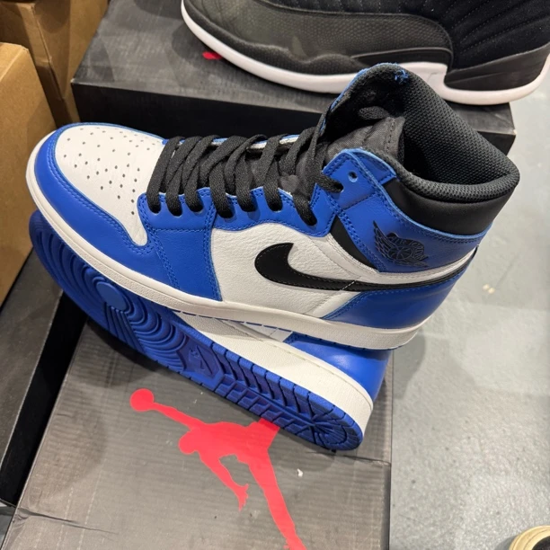 99新 MM6 42码无盒 1小闪电 运动鞋 lv