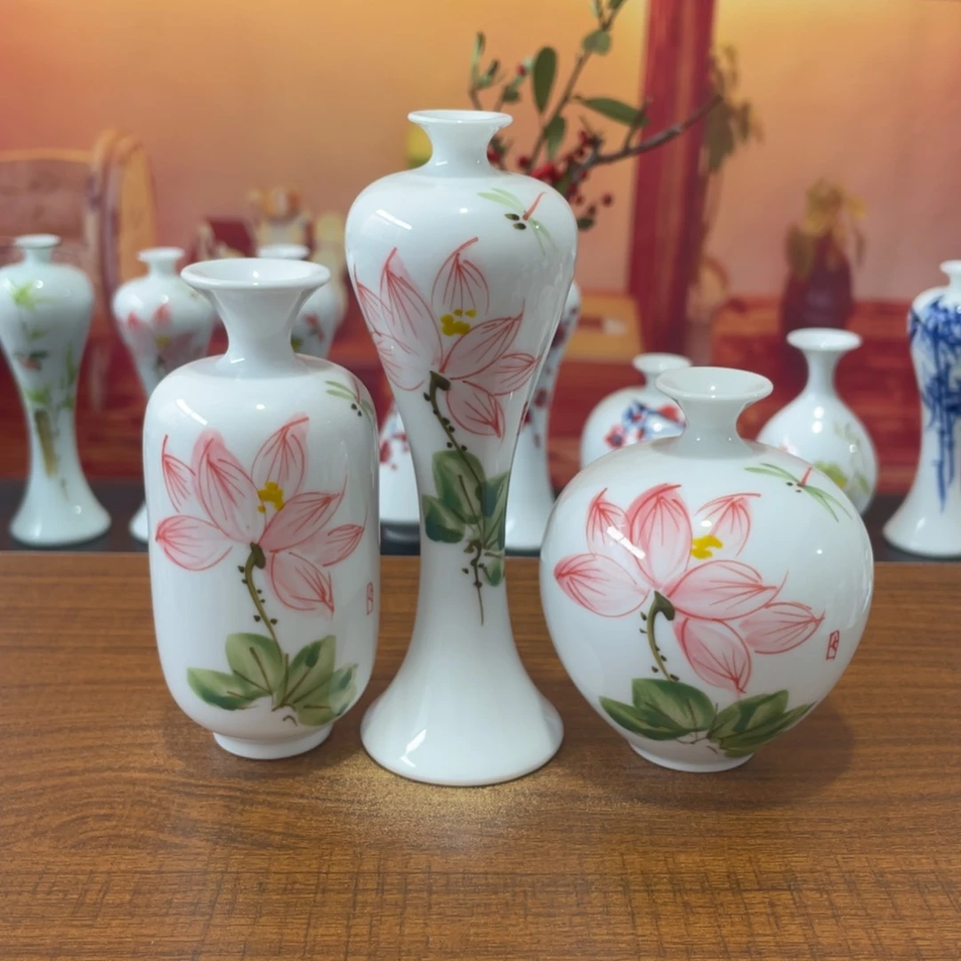 陶瓷景德镇小花瓶等着你