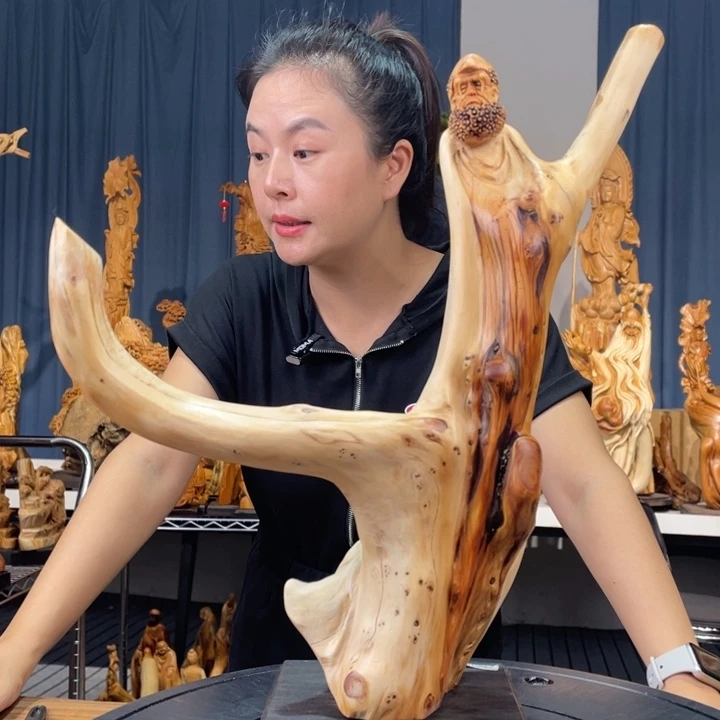 柏木（崖柏）随型摆件