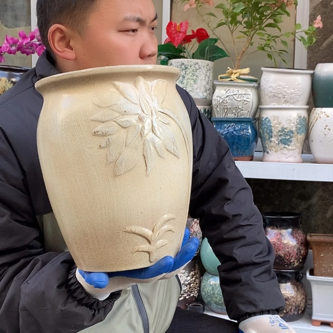 花盆紫砂口20高25瑕疵