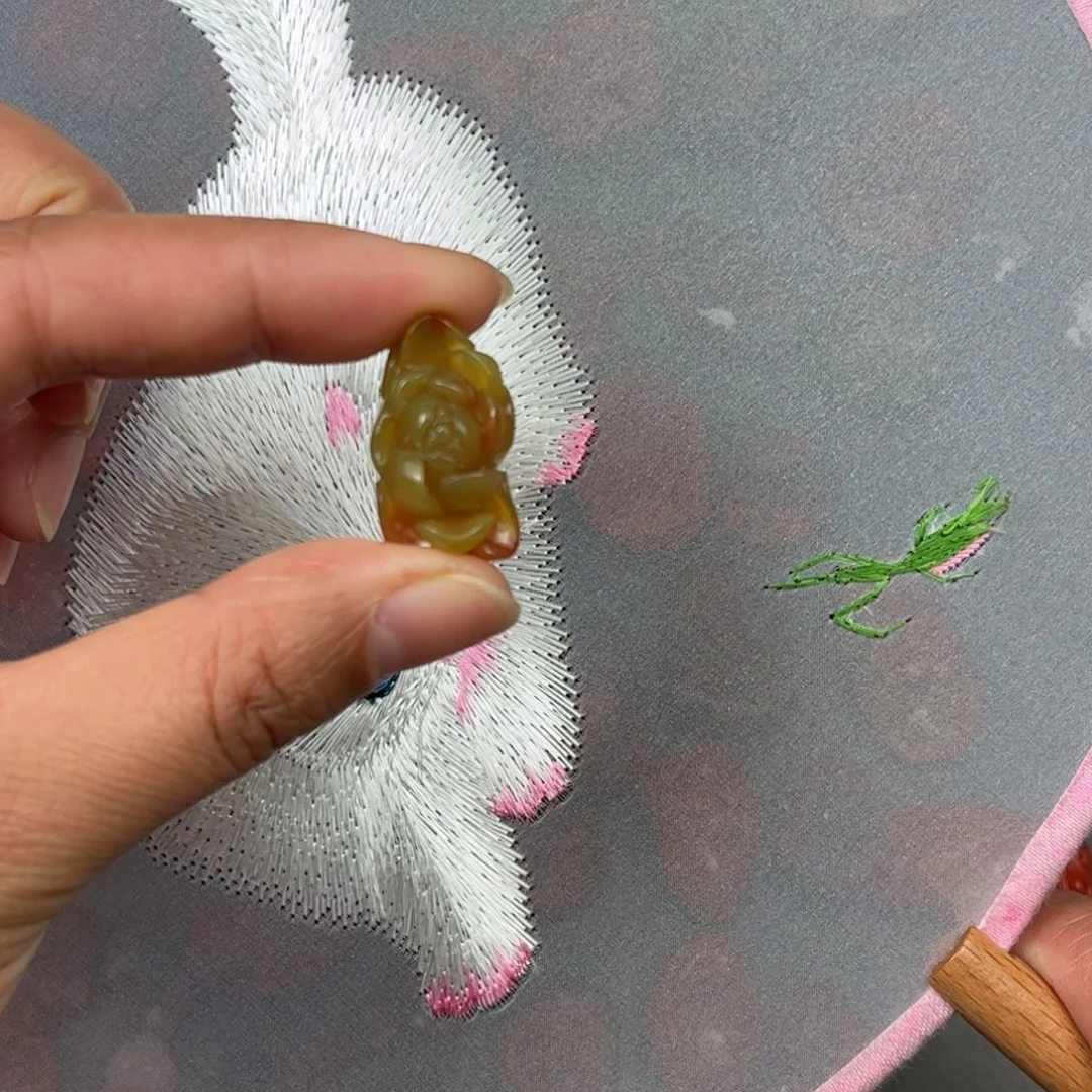 南红玛瑙未镶嵌吊坠