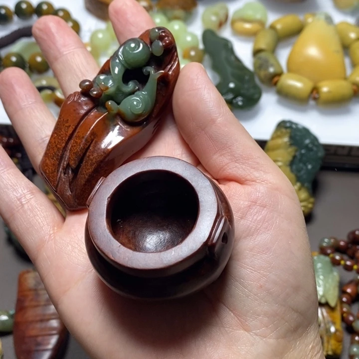 岫岩河磨玉（透闪石质玉）手把未镶嵌R****r