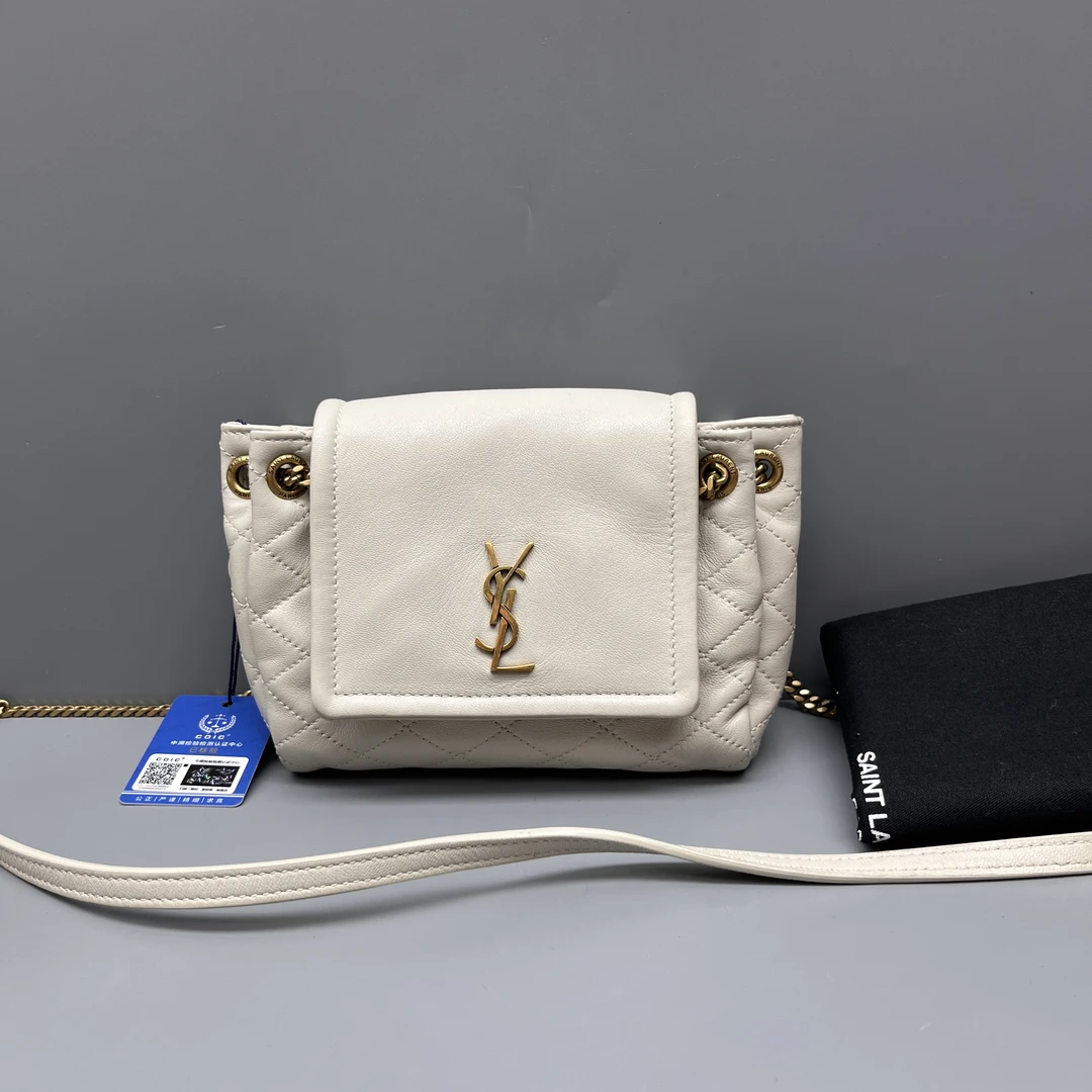 95新 YSL/圣罗兰 白色mini Nolita单肩斜跨包 尺寸16*12 SV18461