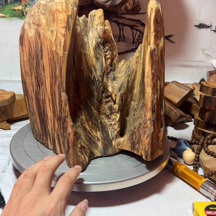 广***艺木一物一拍风化摆件300元