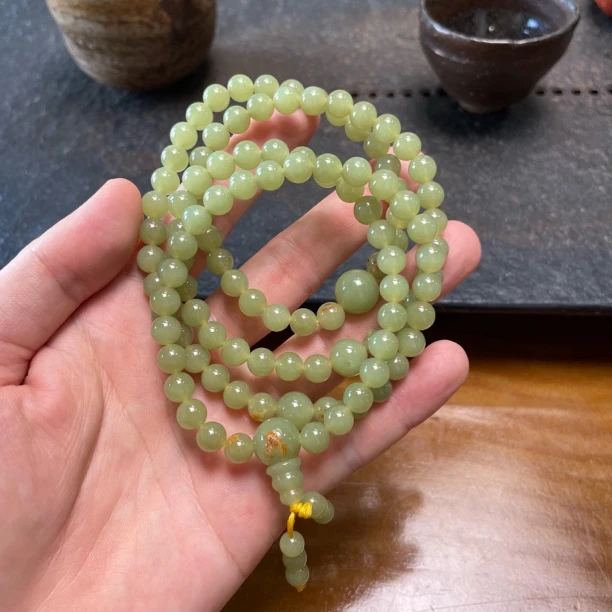 析木河磨玉化龙料卡7圆珠108粒颜色黄绿洒金红皮细度过眼过灯