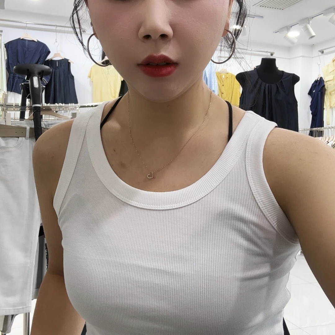 主播同款白色背心
