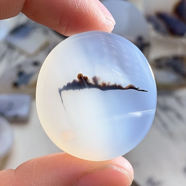 玛瑙/玉髓颈饰未镶嵌