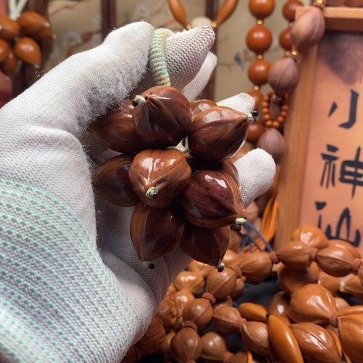 手串/手链橄榄核紫葡萄挂件