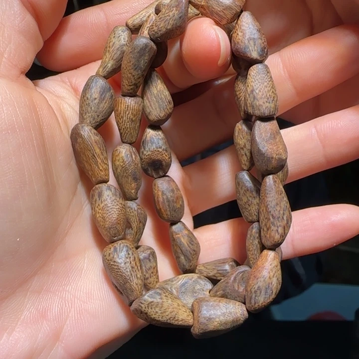 沉香手串海南老白棋沉水树丁手串23.8克