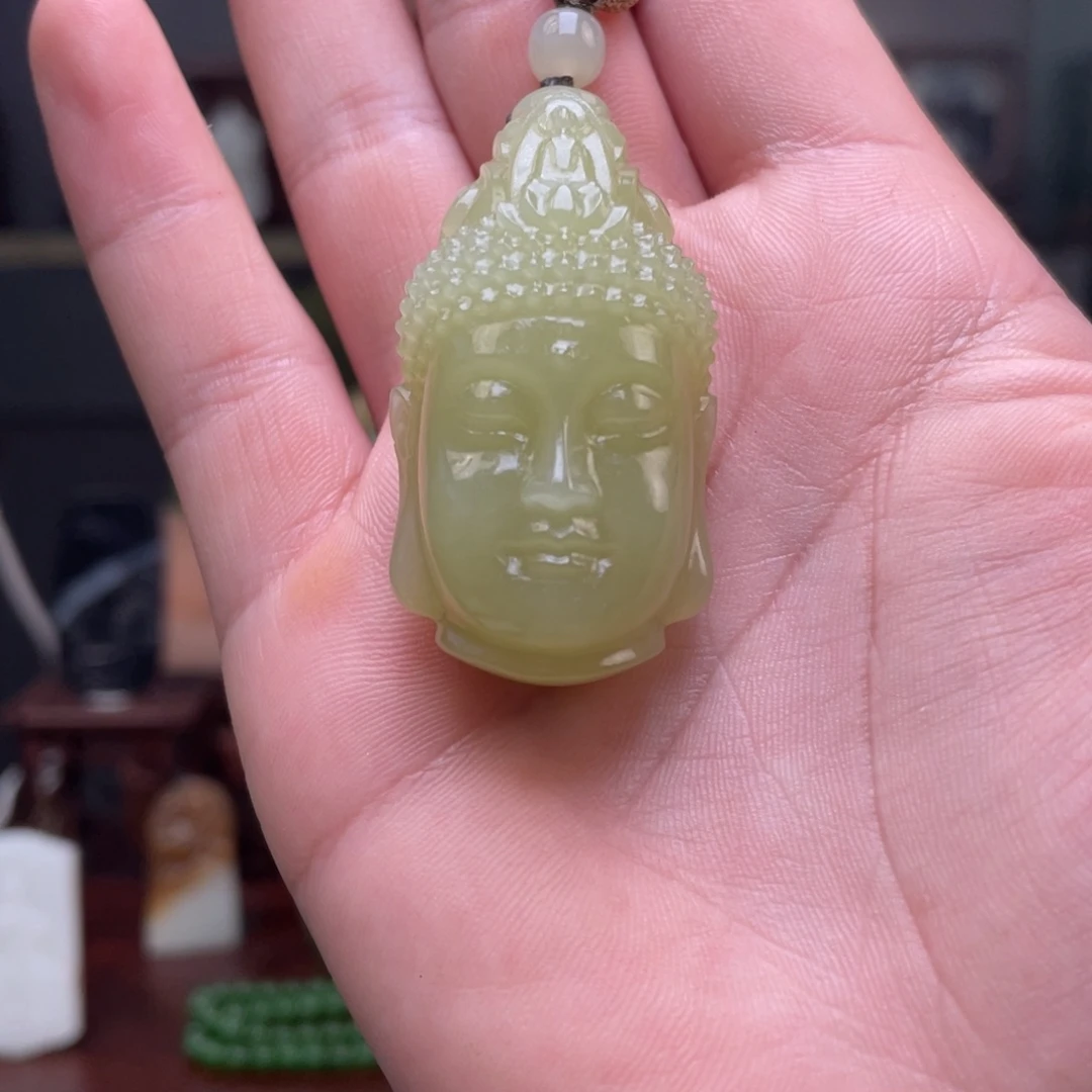 好***哥未镶嵌和田玉摆件