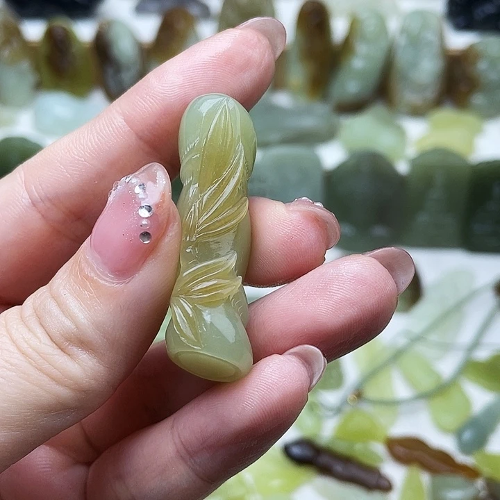 心***好颈饰未镶嵌和田玉