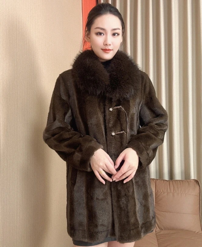 【正品】北极貂冬季保暖正品外套时尚女装加厚气质女士