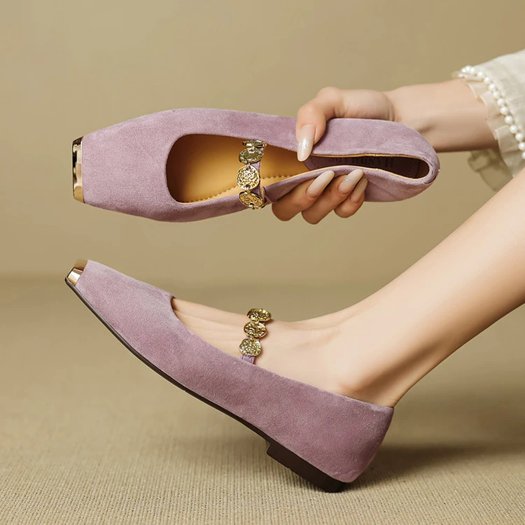 2025秋季新款翻皮金属方头一字带玛丽珍鞋女平底法式复古浅口单鞋