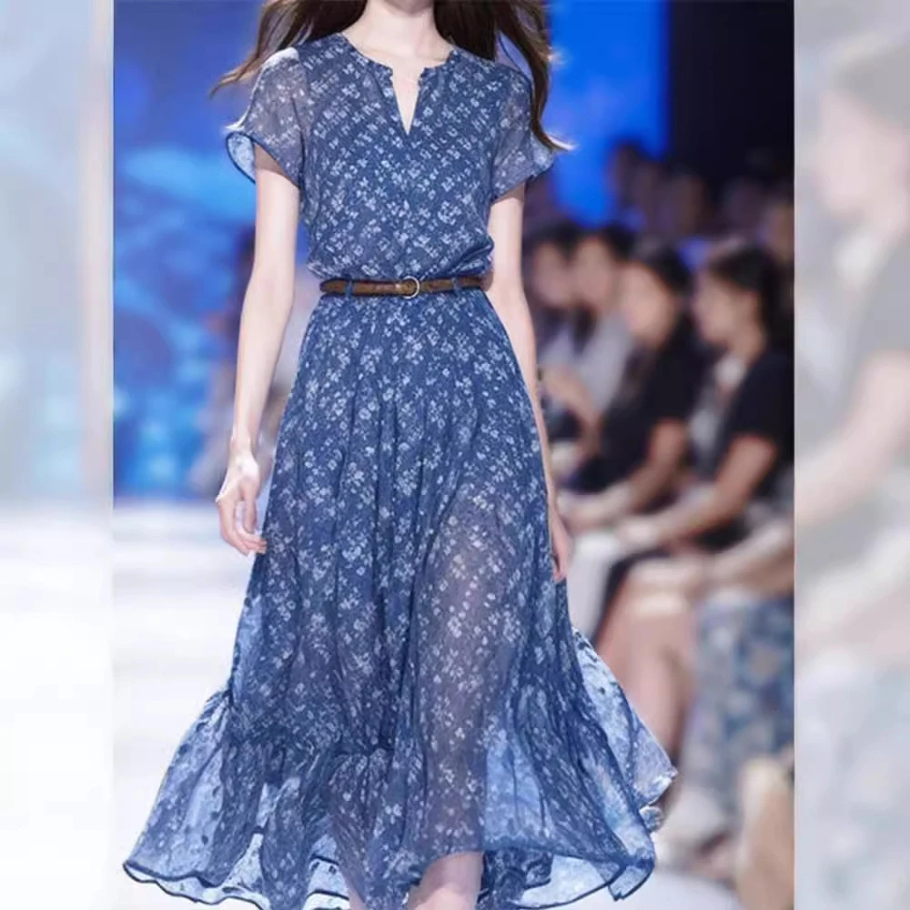 茶歇法式超好看端庄大气温柔风别致绝美显瘦蓝色雪纺连衣裙子女夏