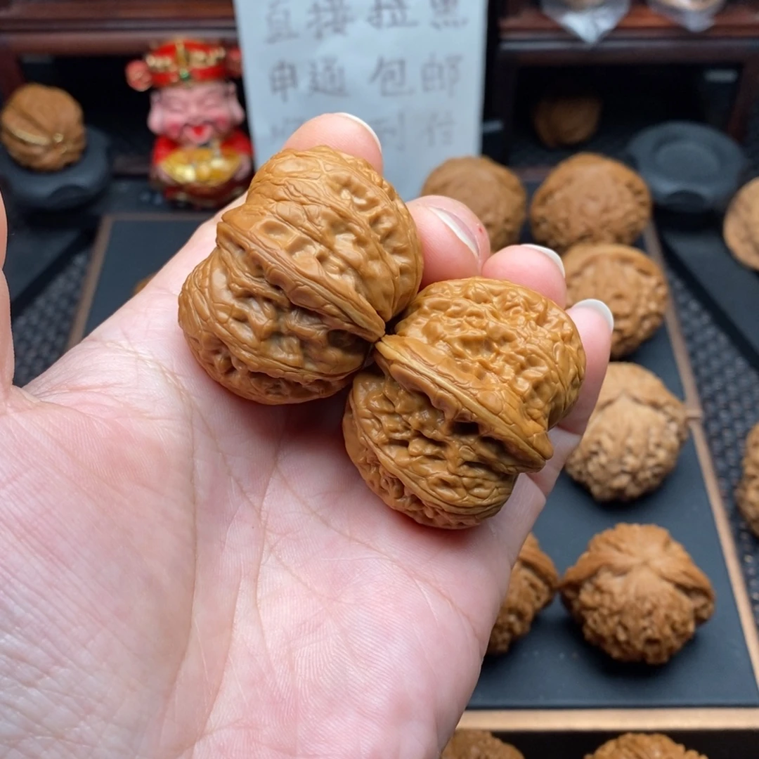 尋***嬌文玩核桃把件元宝