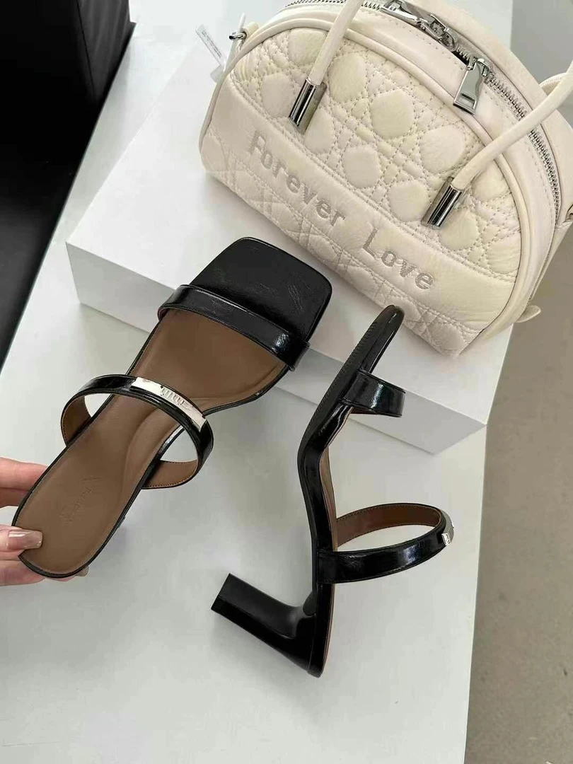 修面皮凉鞋方头露趾高跟时装凉鞋细跟平底低跟夏季