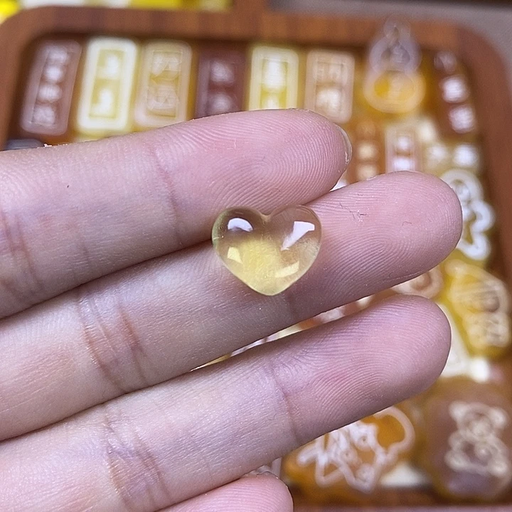 橄榄核吊坠小爱心123