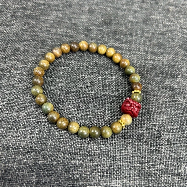 24【步步高升】绿檀8mm单圈