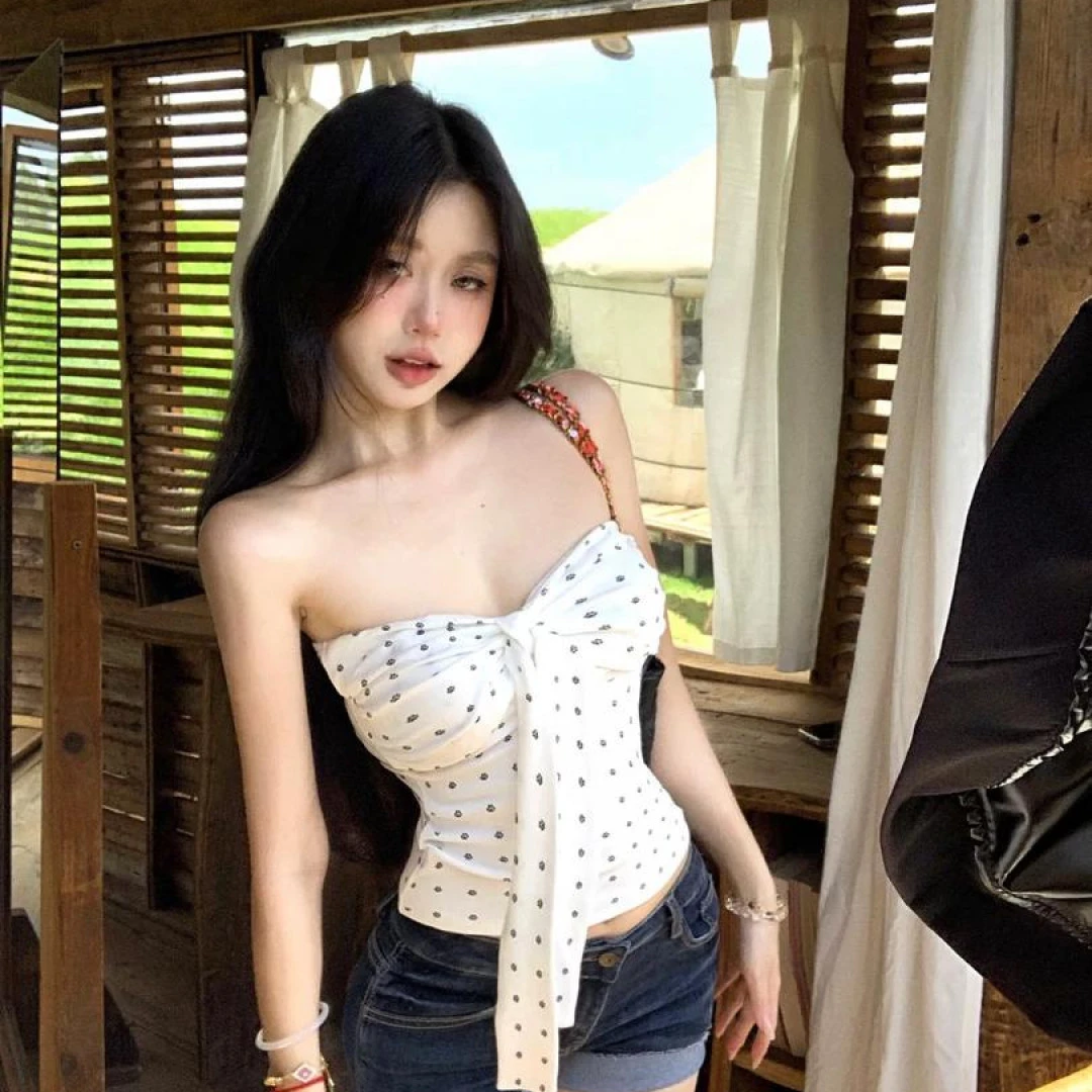 波点抹胸白色无袖紧身性感裹胸抹胸背心女纯欲风辣妹chic甜辣