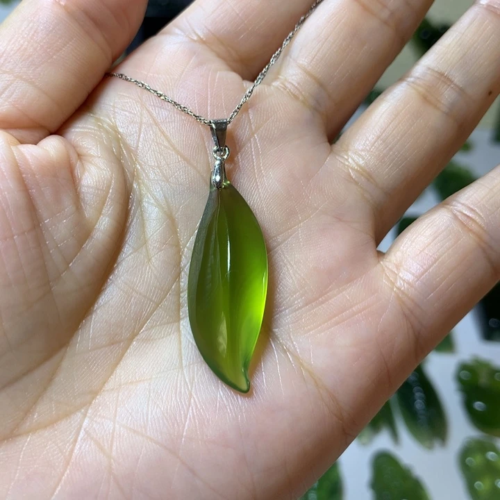 岫玉颈饰银S925镶嵌c****n吊坠