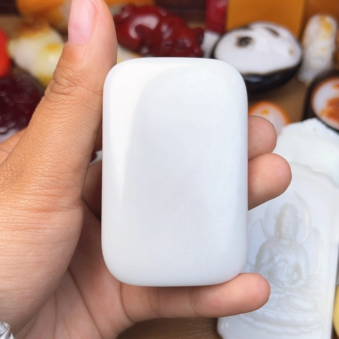 和田玉颈饰未镶嵌无*谓