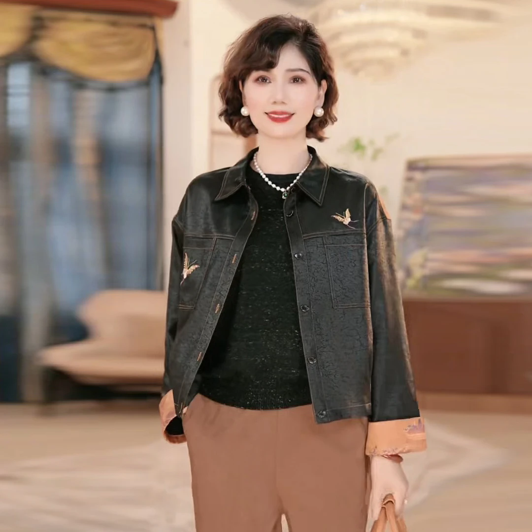年轻妈妈装早秋时尚休闲外套2025新款洋气减龄中老年女装上衣夹克