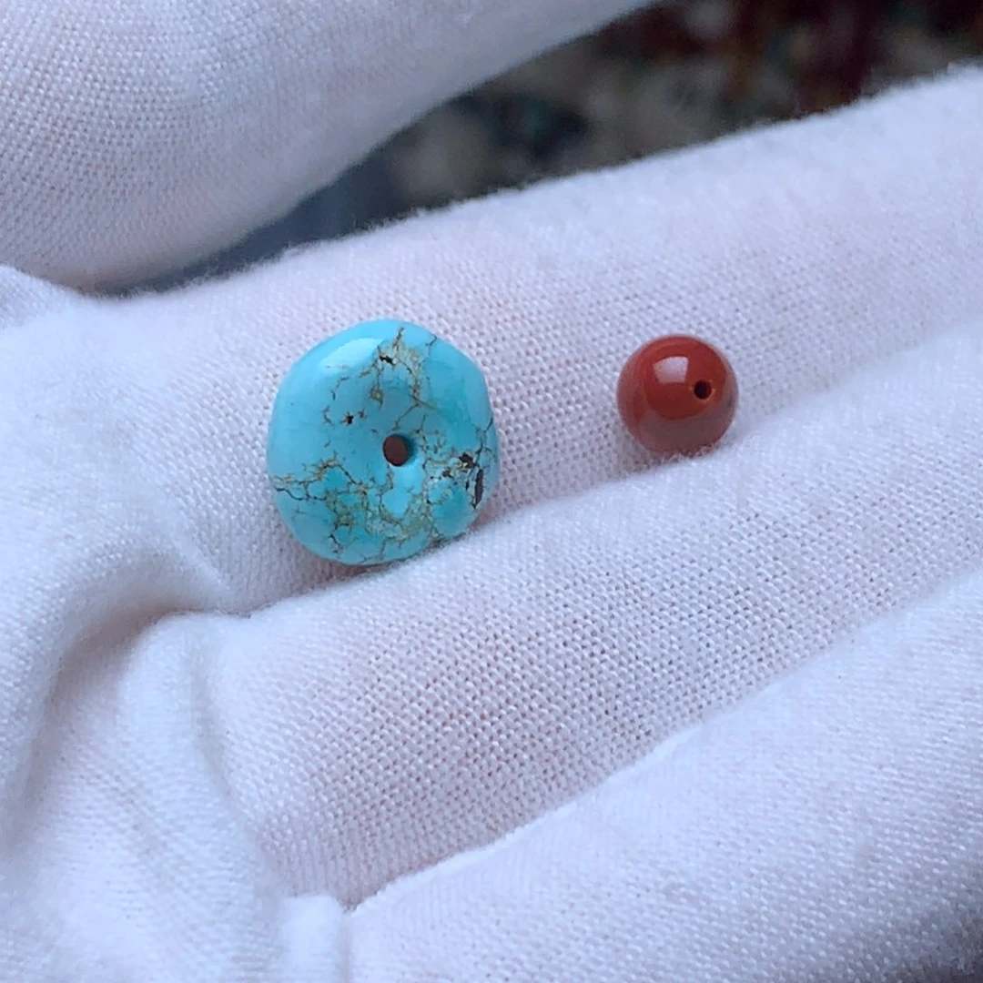 南红玛瑙未镶嵌珠宝奇石