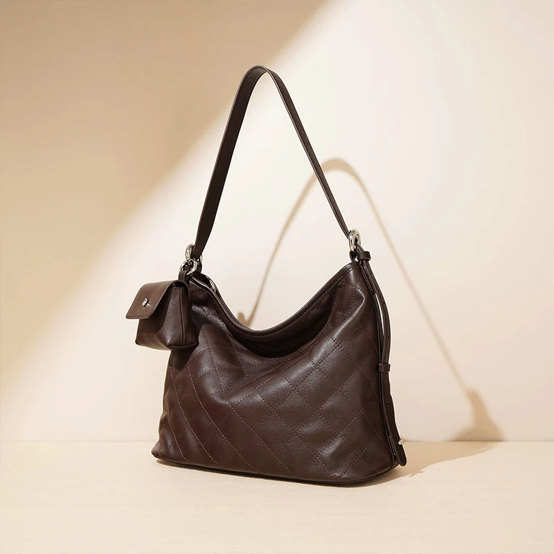 DK包 单肩斜挎包包女款2025新款大容量通勤上班专用包百搭气质女