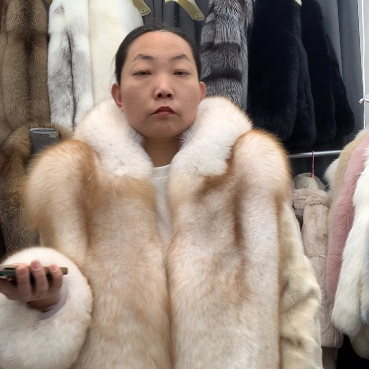 漂金色狐狸整皮带帽65左右长度