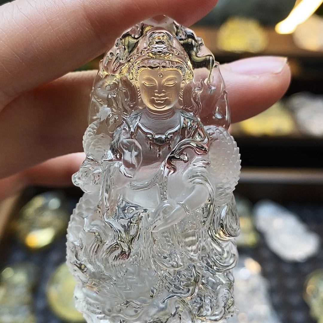 颈饰水晶未镶嵌御龙观音