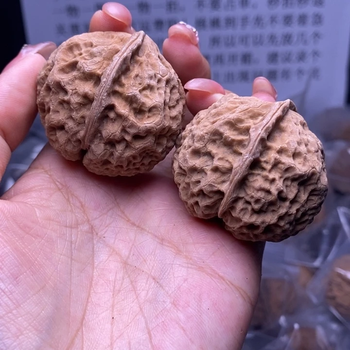 核桃云南野生铁核桃35号42mm