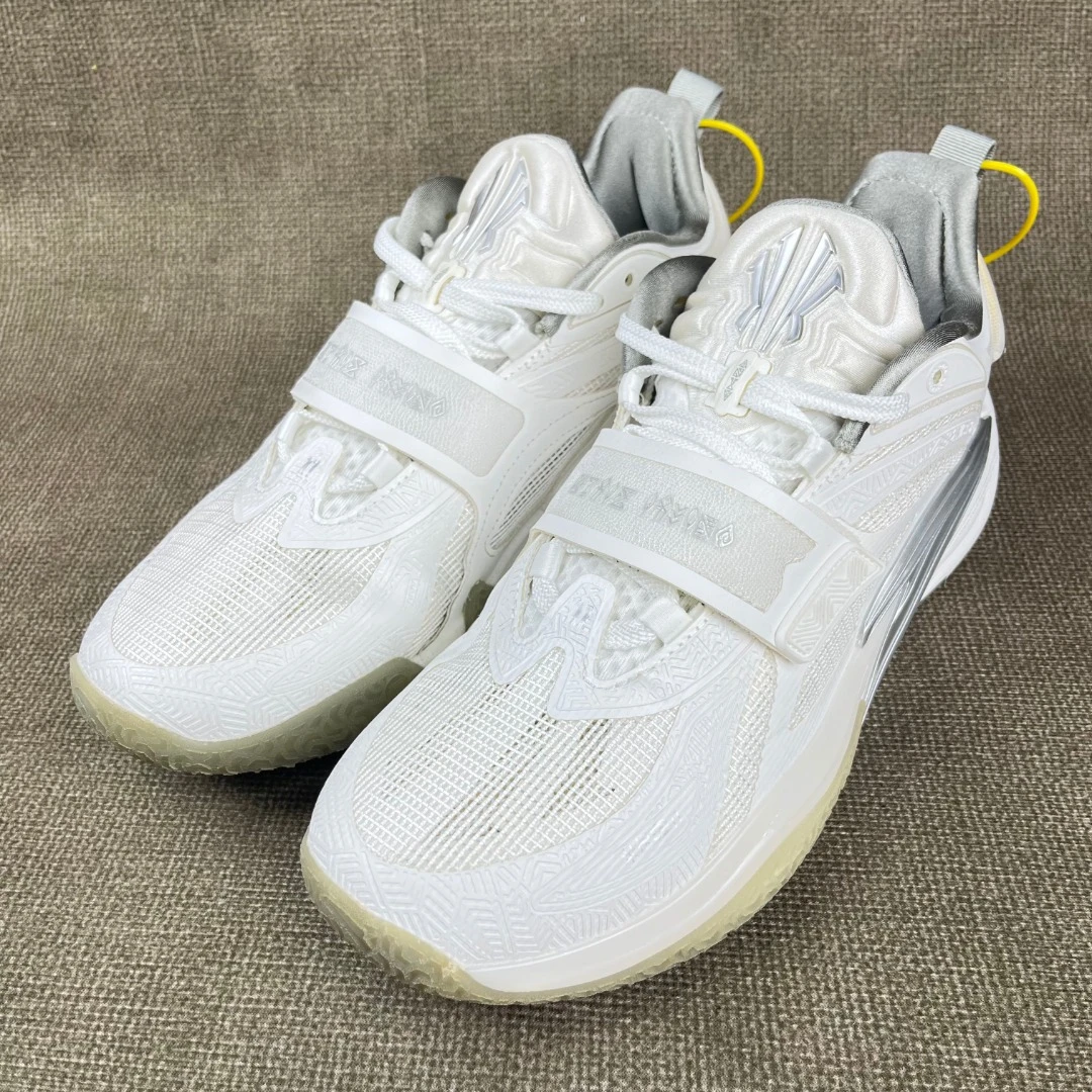 95新 MM6 44.5码 欧文1 白幽灵 正品潮鞋/9010