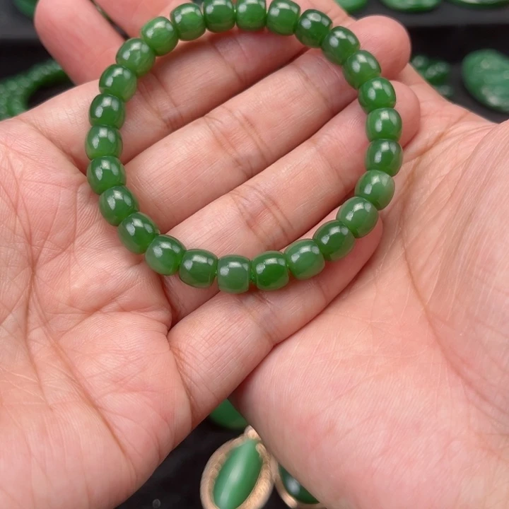 手链未镶嵌和田玉（碧玉）