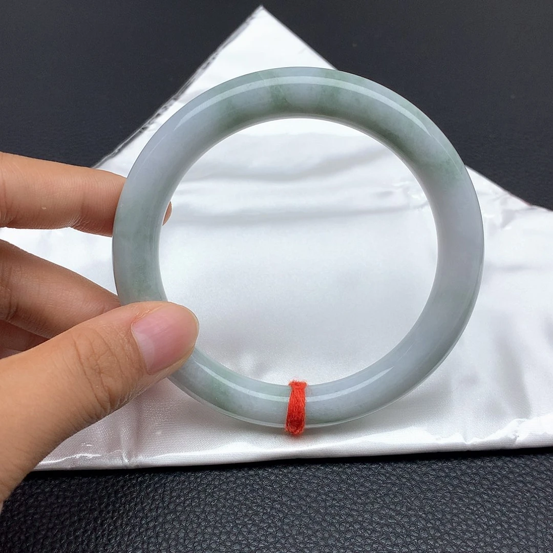 妞***翡翠未镶嵌手镯61➕圈口