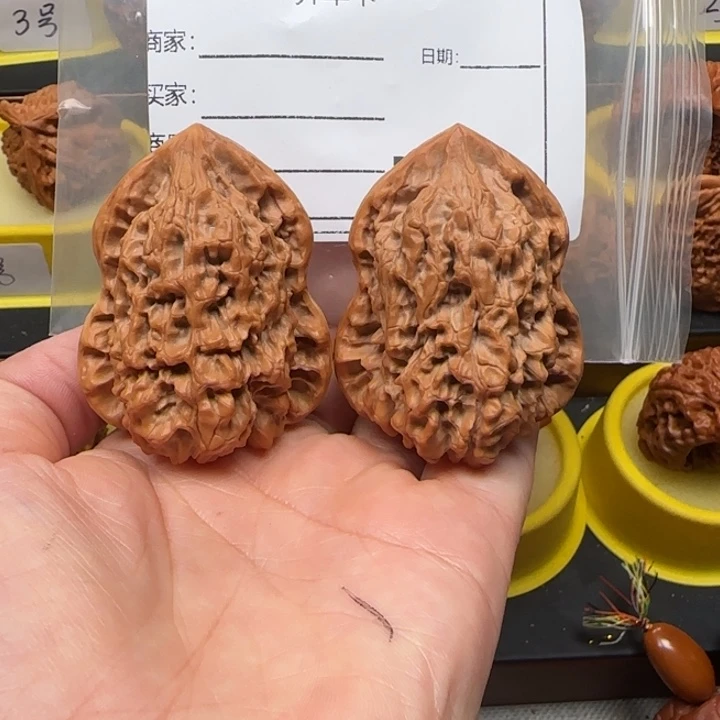 友***月文玩核桃吊坠葫芦42