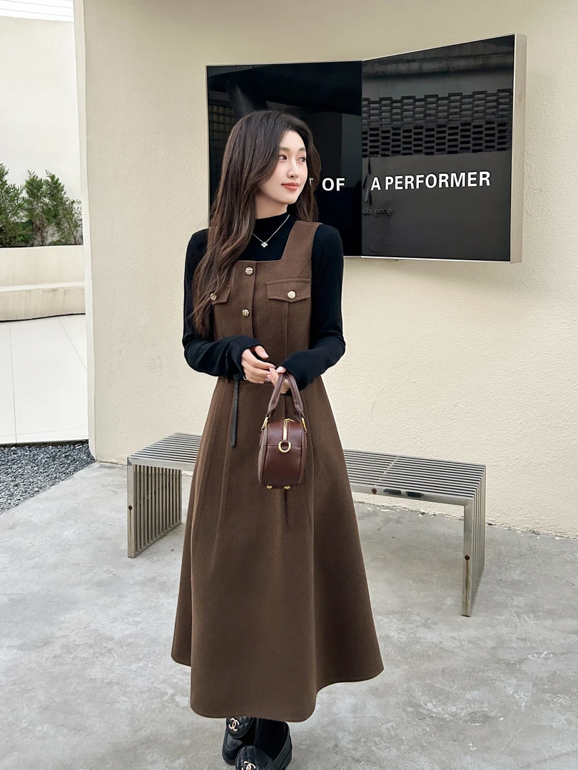 美美推荐8965早春新款法式针织打底两件套连衣裙