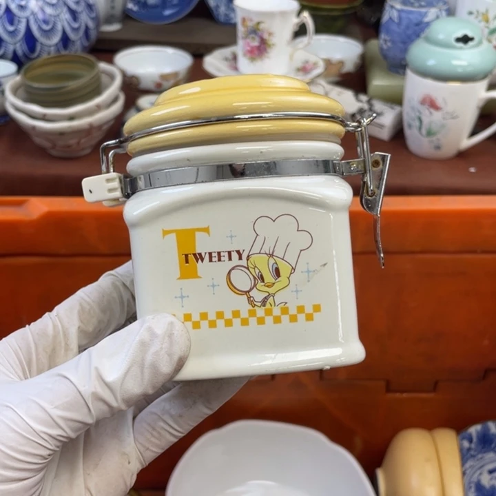 他家瓷器真美…开播了