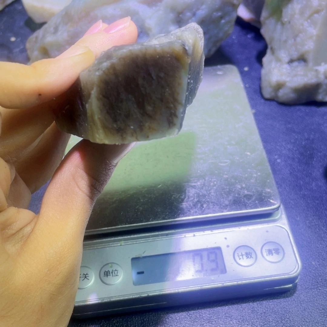 未镶嵌和田玉珠宝半成品
