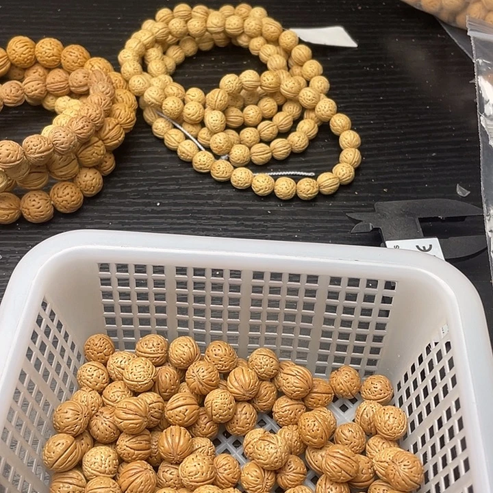 小***生私人定制不退不换小桃核20