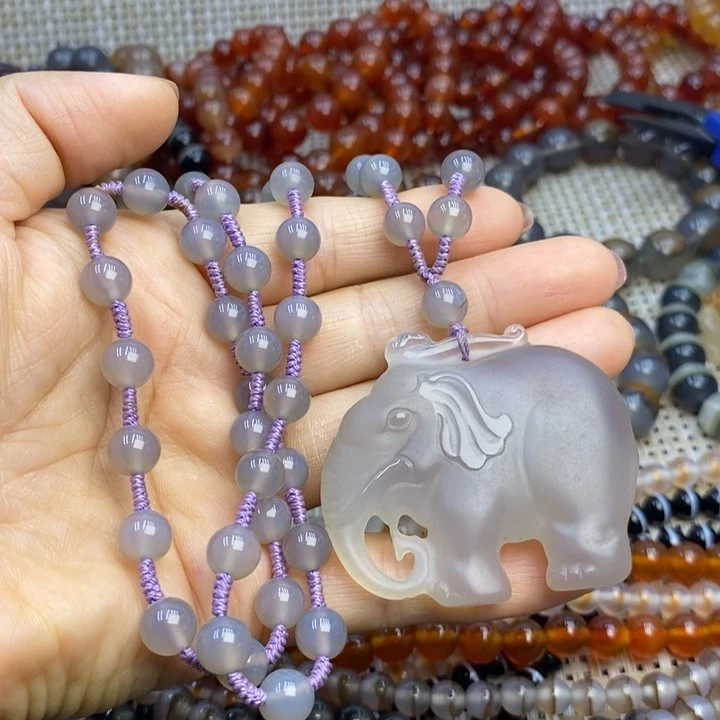 鑫***7玛瑙/玉髓玛瑙挂件未镶嵌