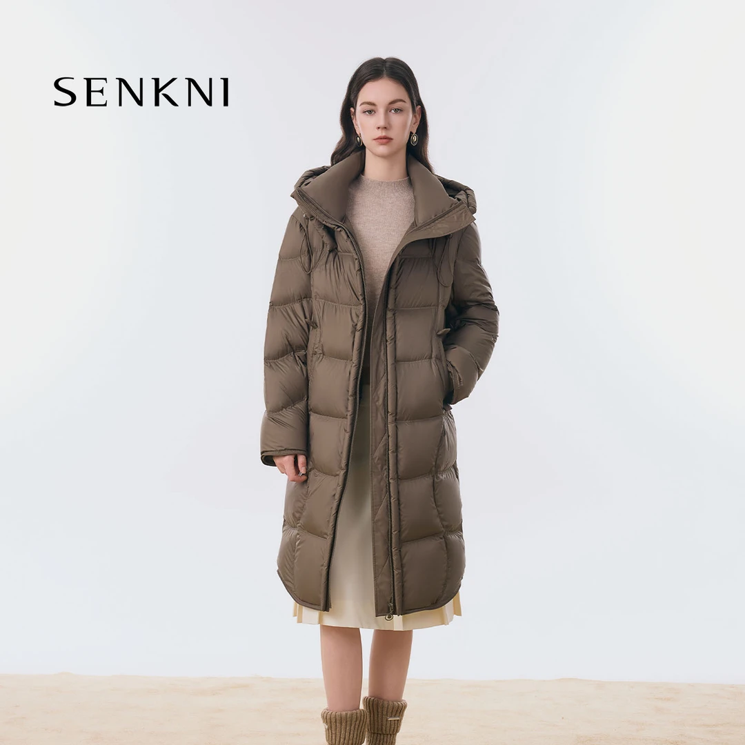 圣可尼2025秋冬新款轻量保暖防钻绒宽松羽绒服S305303OG