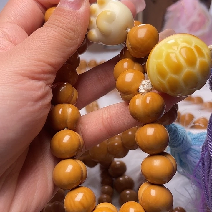 C***l猴头核桃吊坠16尺寸柯基屁桃