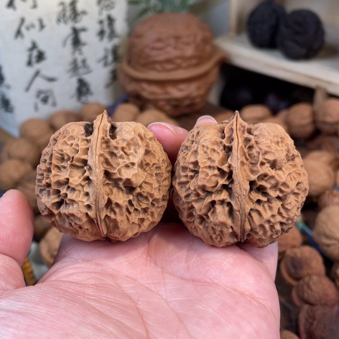 把件文玩核桃麒麟绣球42