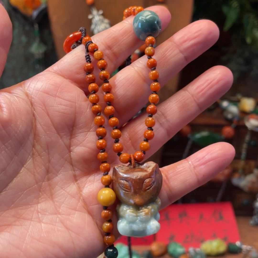 【闪购商品】吊坠(赠链)未镶嵌翡翠