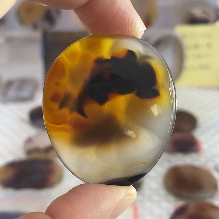 玛瑙/玉髓合金颈饰